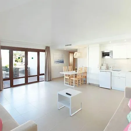 Resort Flamingo Playa Blanca