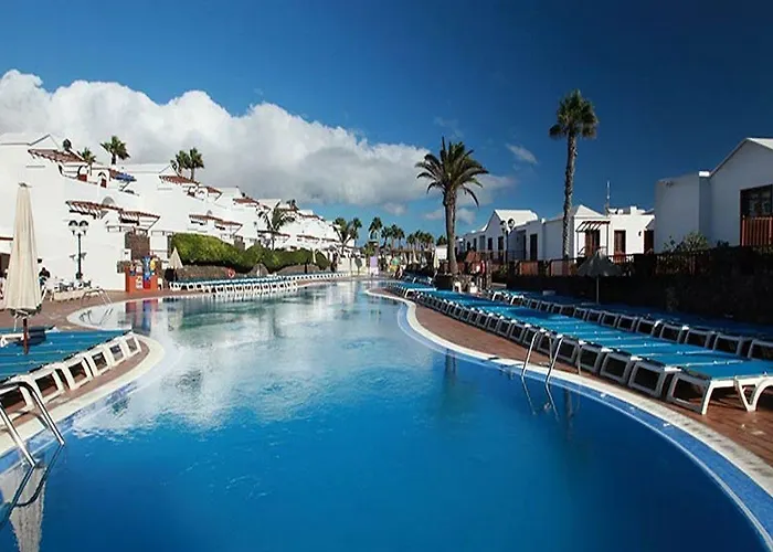 Flamingo 3*