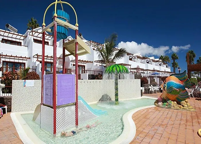 Flamingo 3*