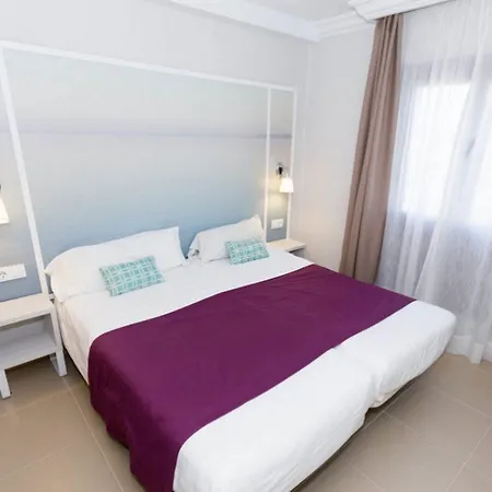 Flamingo 3* Πλάγια Μπλάνκα